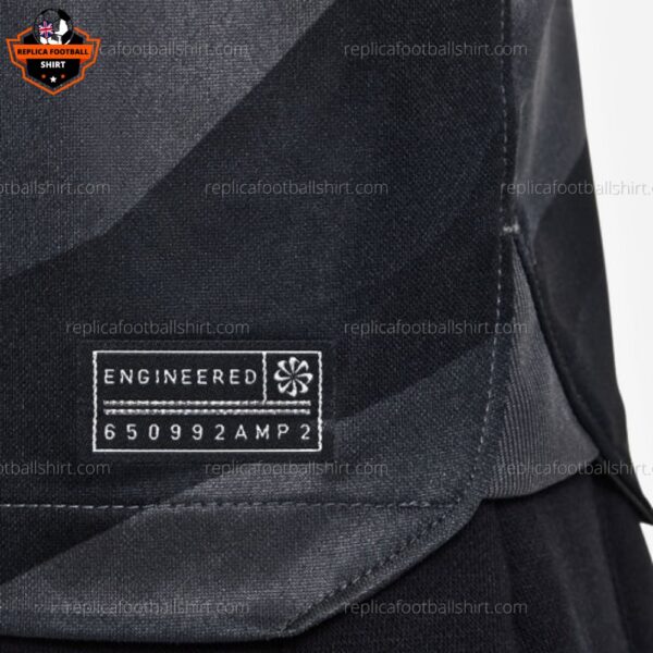 Barcelona Goalkeeper Black Kid Replica Football Kit 2023/24