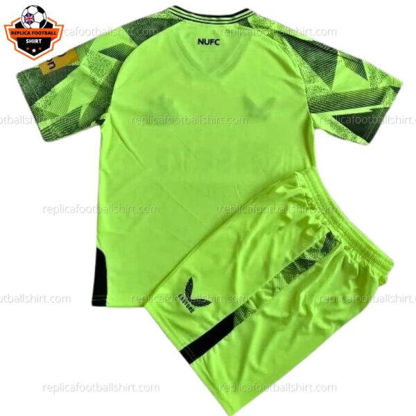 Newcastle Goalkeeper Green Kids Replica Kit - back