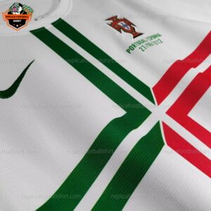 Retro Portugal Away 12/13 Replica Shirt