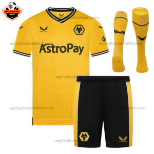 Wolves Home Adult Replica Kit 2023/24