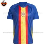 Spain Pre Match Training Men Replica Football Shirt 2024