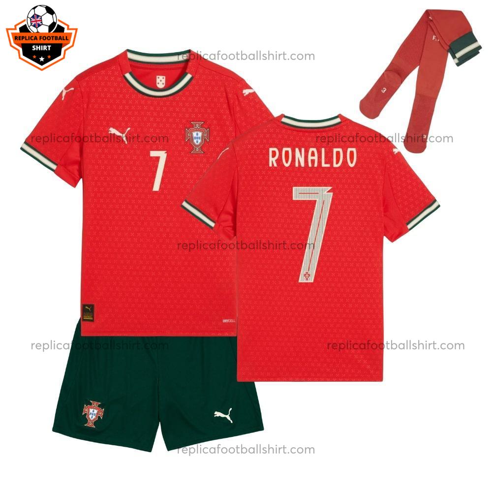 Portugal Home for Men and Kid Replica Football Kit 2025/26 RONALDO 7 Printed - Overview with sock