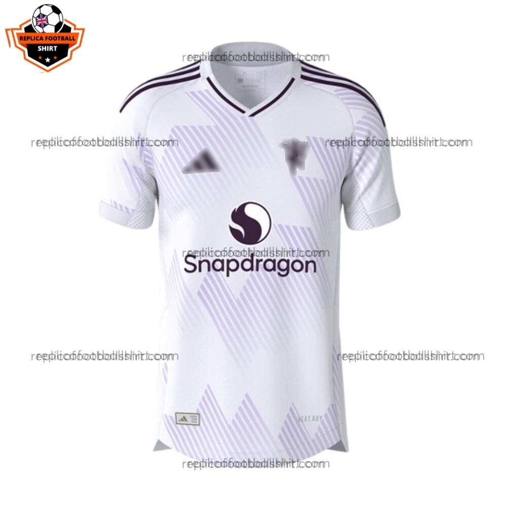 Manchester United Away Men Replica Football Shirt 2025/26 Front View