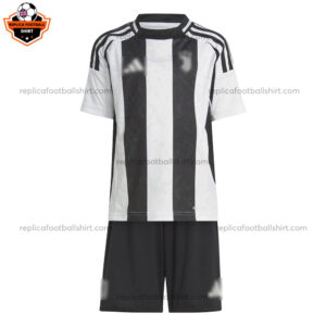 Juventus Home Adult Replica Football Kit 2024/25 - Front View