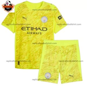 Manchester City Yellow Goalkeeper Kid Replica Football Kit 2025/26 Front View