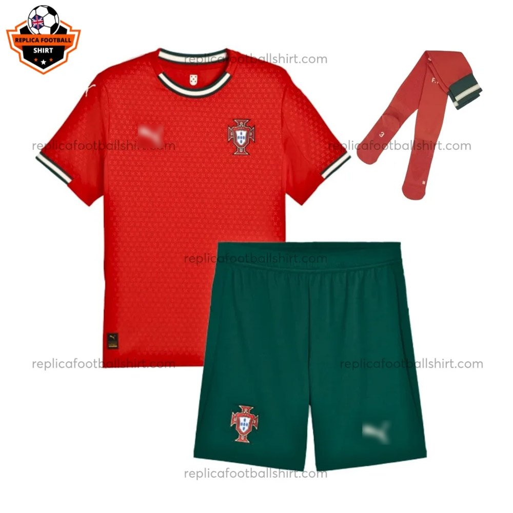 Portugal Home For Men and Kid Replica Football Kit 2025/26 - Front view - Blur
