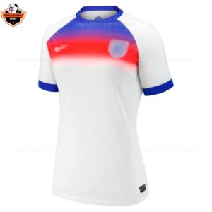 England Lionesses Home Women Replica Football Shirt 2025 - Front view - Blur