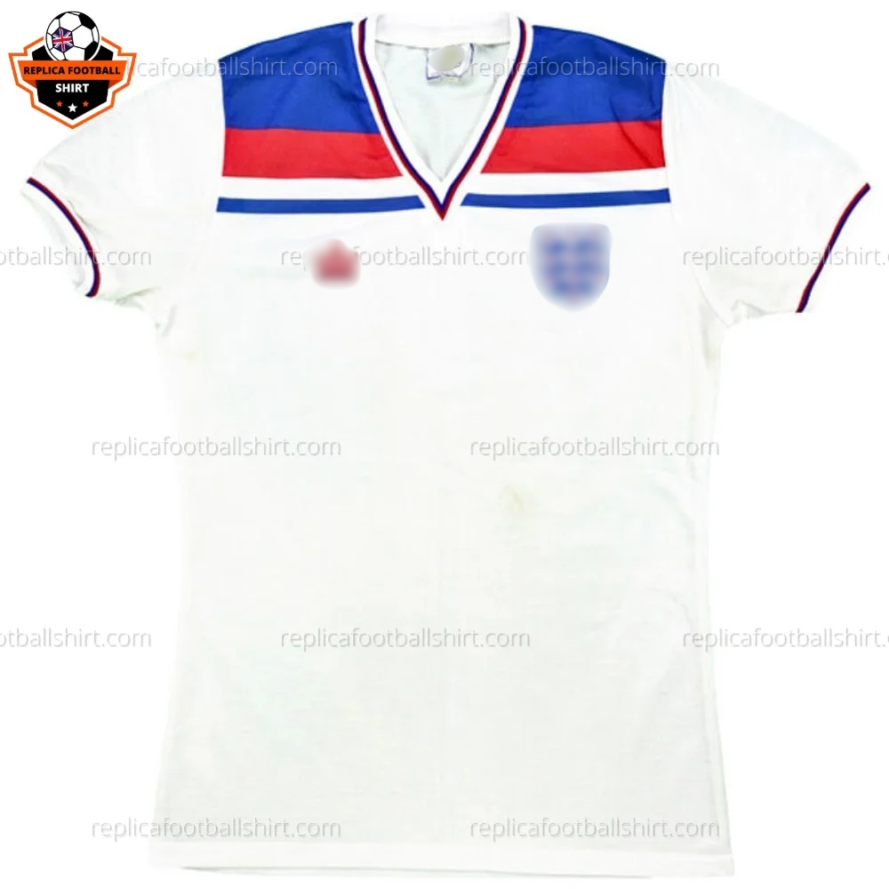 Retro England Home Replica Football Shirt 1980/1983 - front view - blur