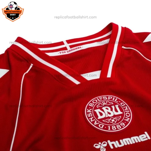 Denmark World Cup 2026 Home Men Replica Football Shirt