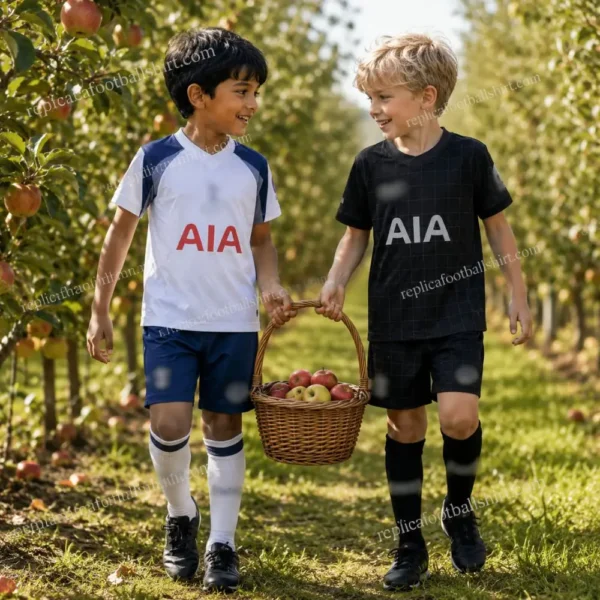 Tottenham 2025/26 Gift Bundle – Home and Away Fan-Version Kids Football Kits (With Socks)