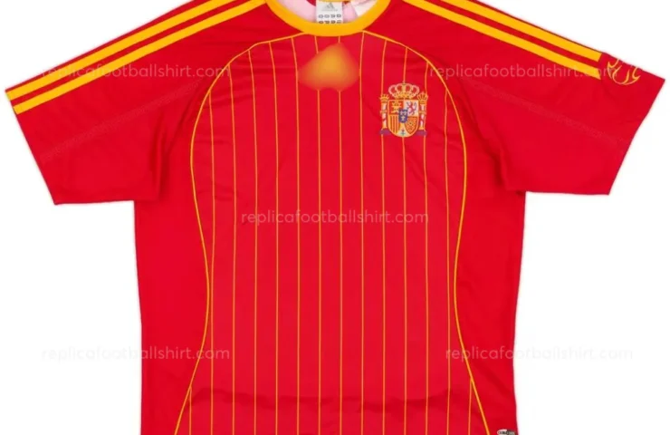 Retro Spain Home Men Replica Football Shirt 2006 - Front view